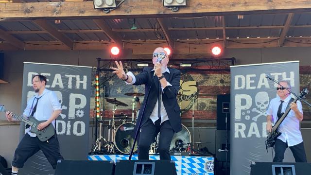Death Pop Radio