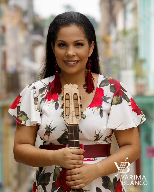 Yarima Blanco & Son Latino