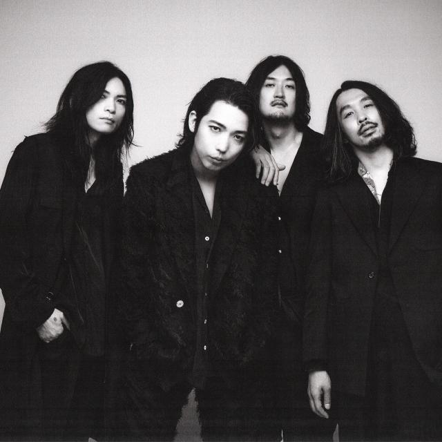 THE NOVEMBERS